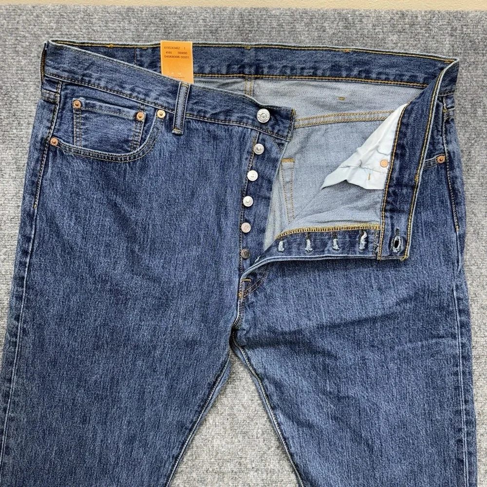Levi's 501 straight leg button fly jeans men's size 40 40x34